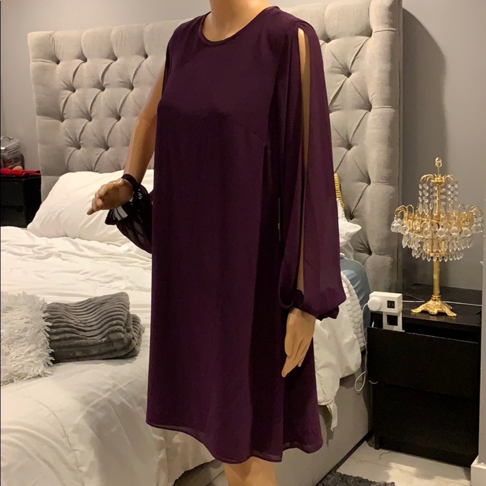 Vince Camuto plum dress